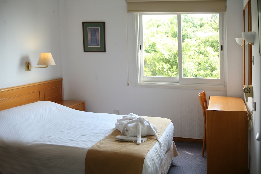 Chrielka Hotelsuites 5/43