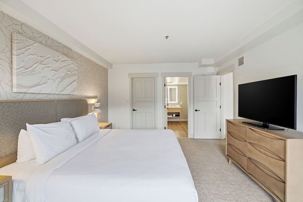 Blue Mountain Resort Mosaic Suites 10/50