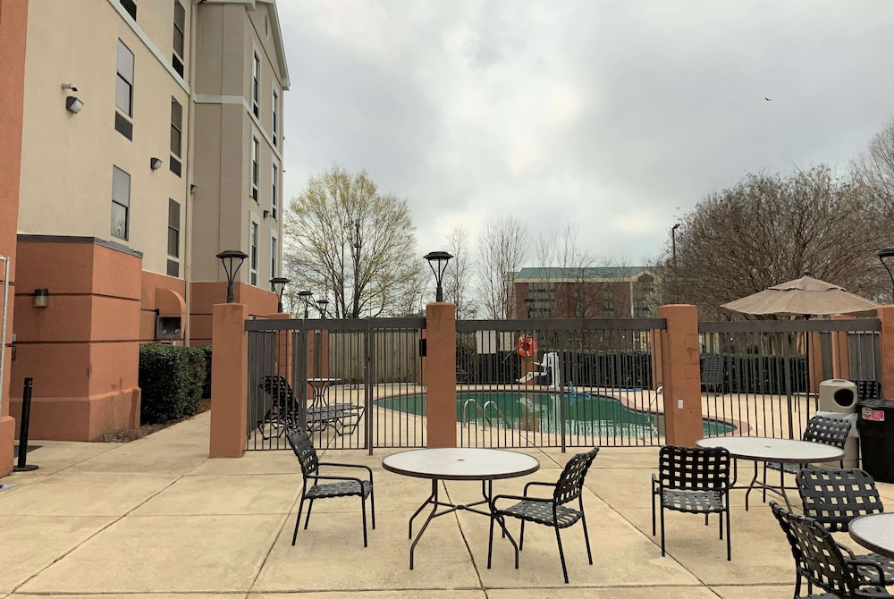 Wingate by Wyndham Jackson/Ridgeland 41/69