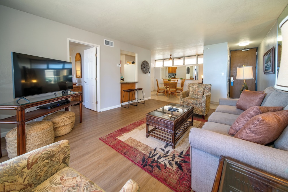 Royal Kahana Maui by OUTRIGGER 54/77