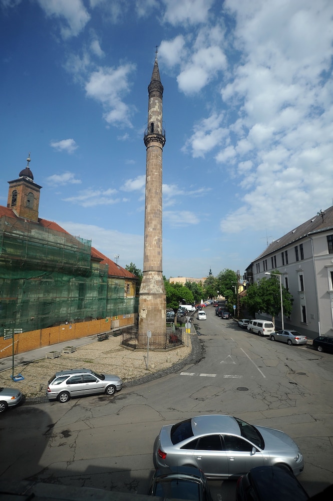 Minaret Hotel 42/50