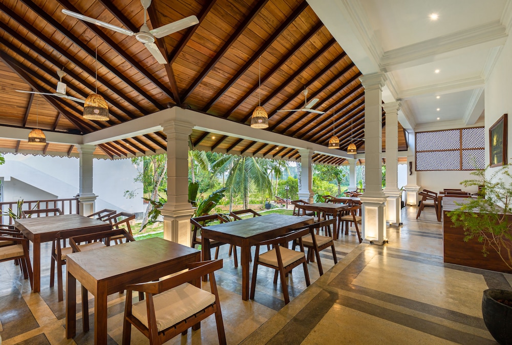 Serenity Boutique Unawatuna 36/50