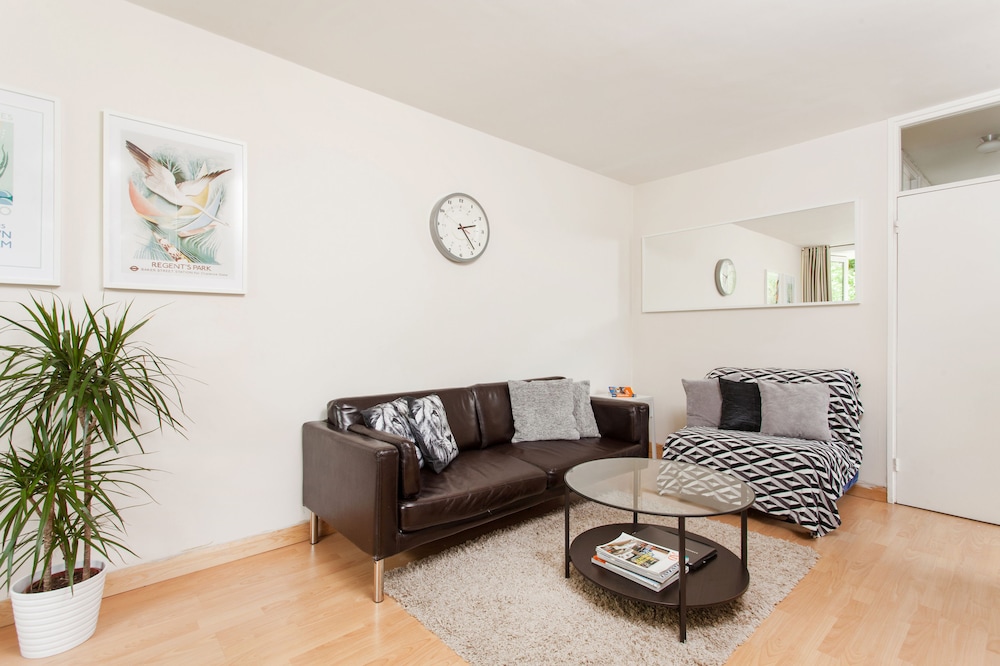 Regents Park & Euston 1 Bedroom Apartment 12/23