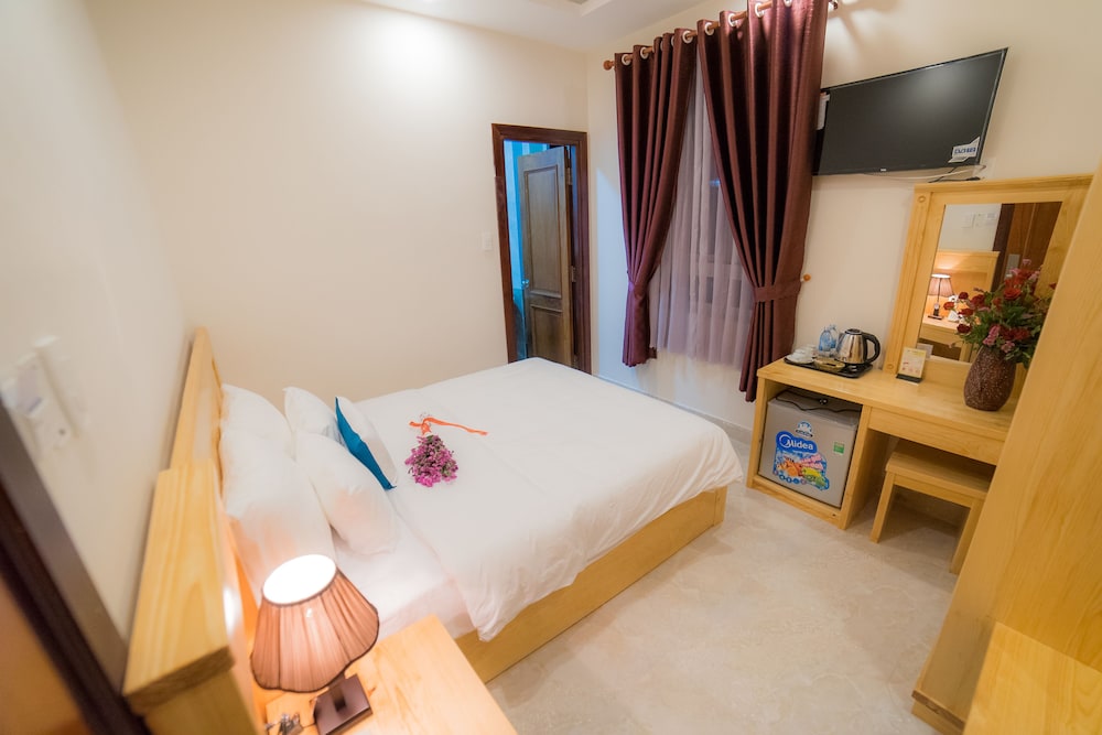 Starhill Hotel 35/54