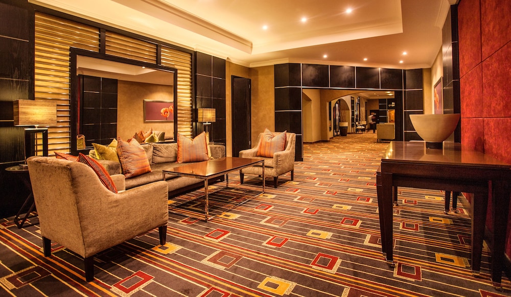Garden Court Or Tambo International Airport 32/50