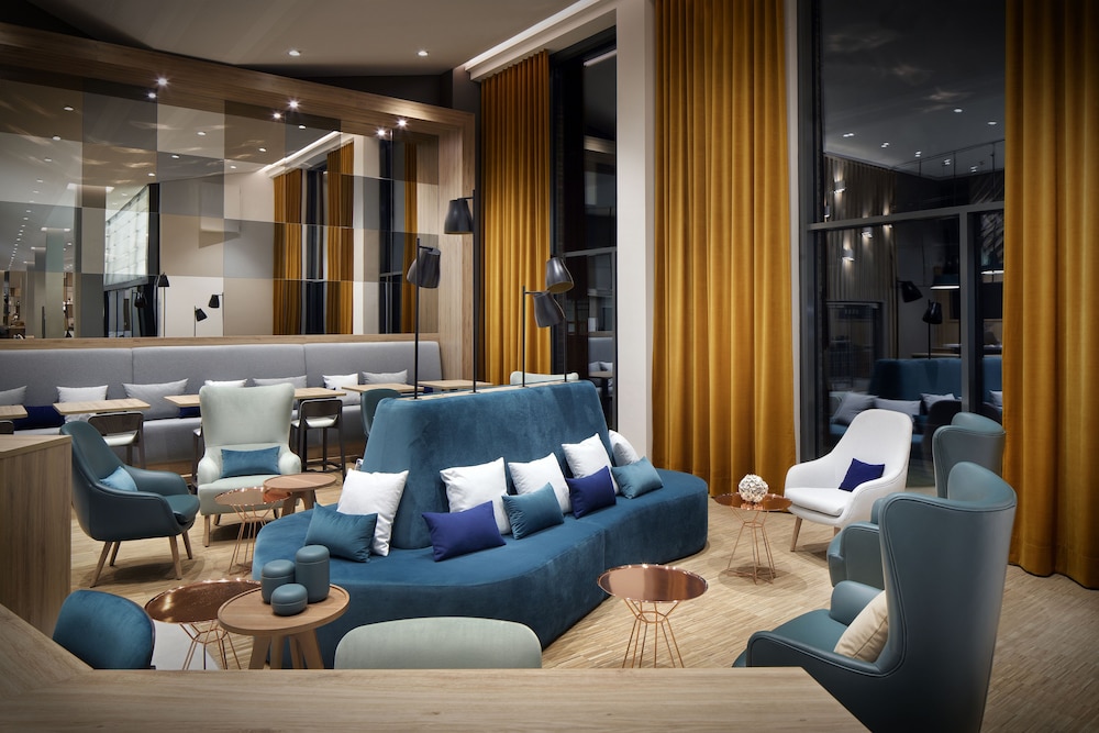 HOLIDAY INN HAMBURG - HAFENCITY 42/75