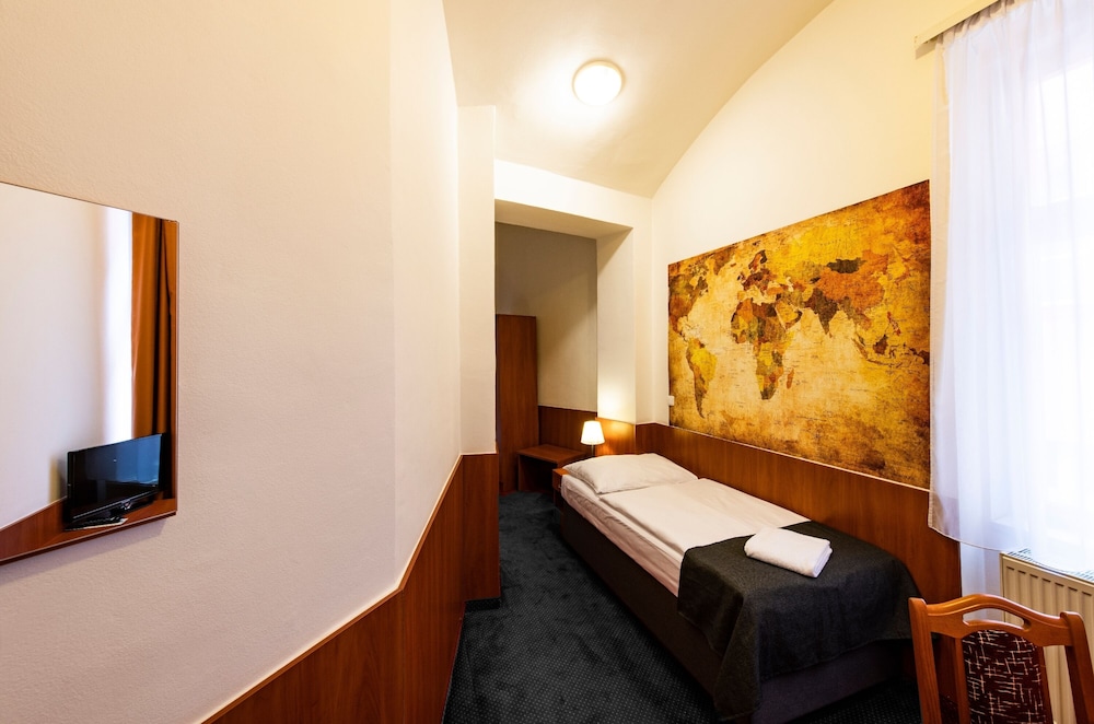 Hotel Zlata Vaha 46/65
