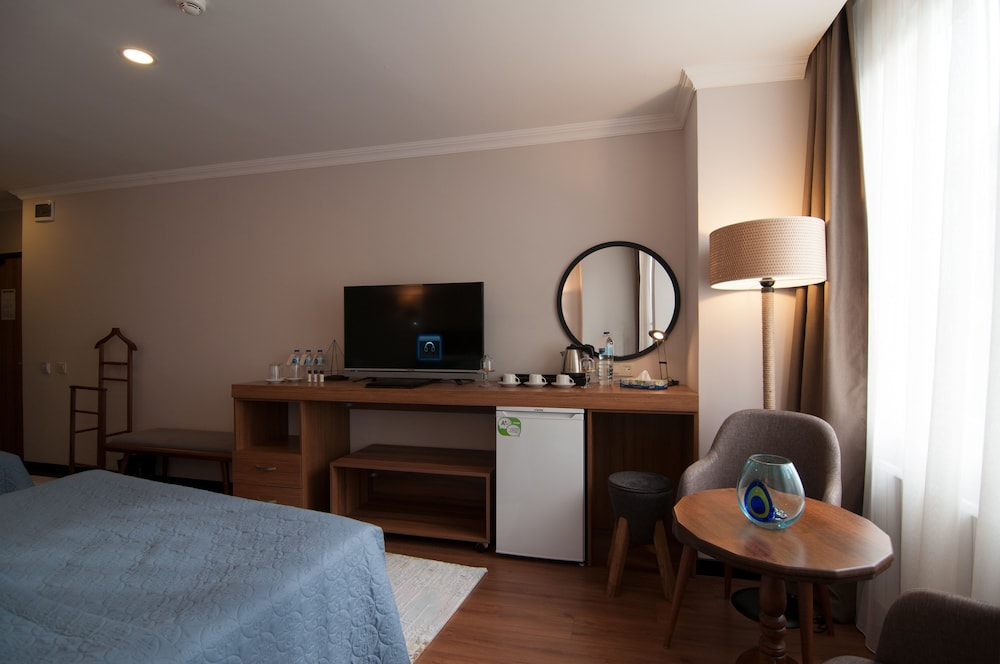 Nomade Hotel Exclusive 10/22