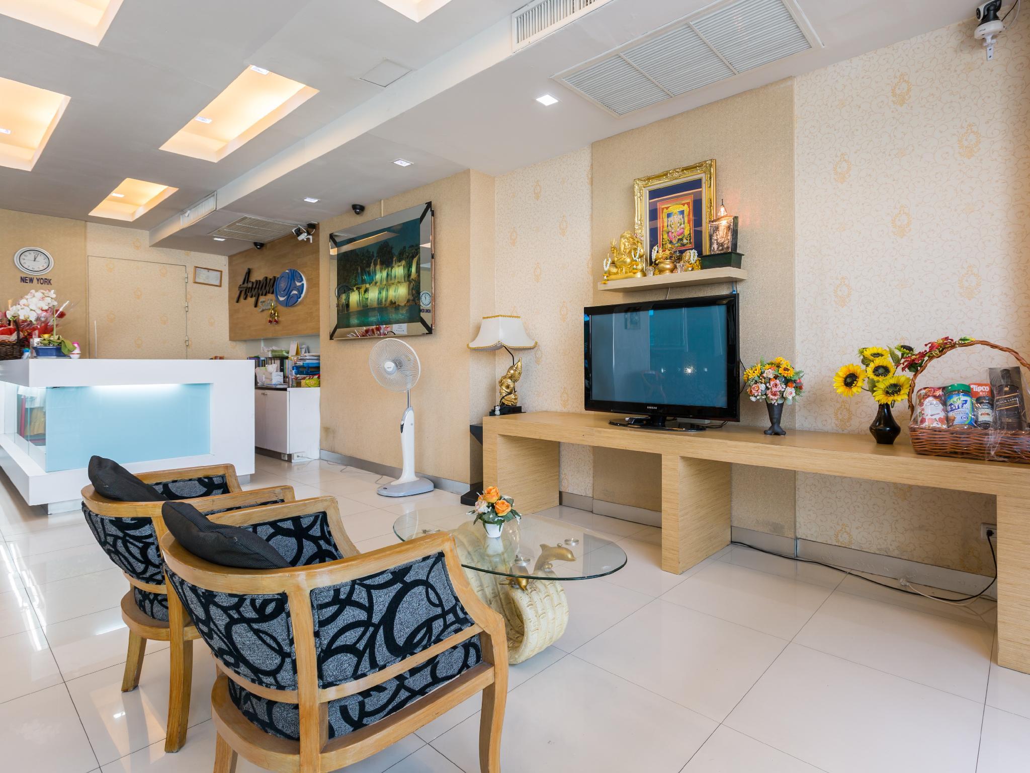 Aryan Suites Hotel 40/53