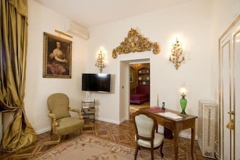 RESIDENZA RUSPOLI BONAPARTE 22/50