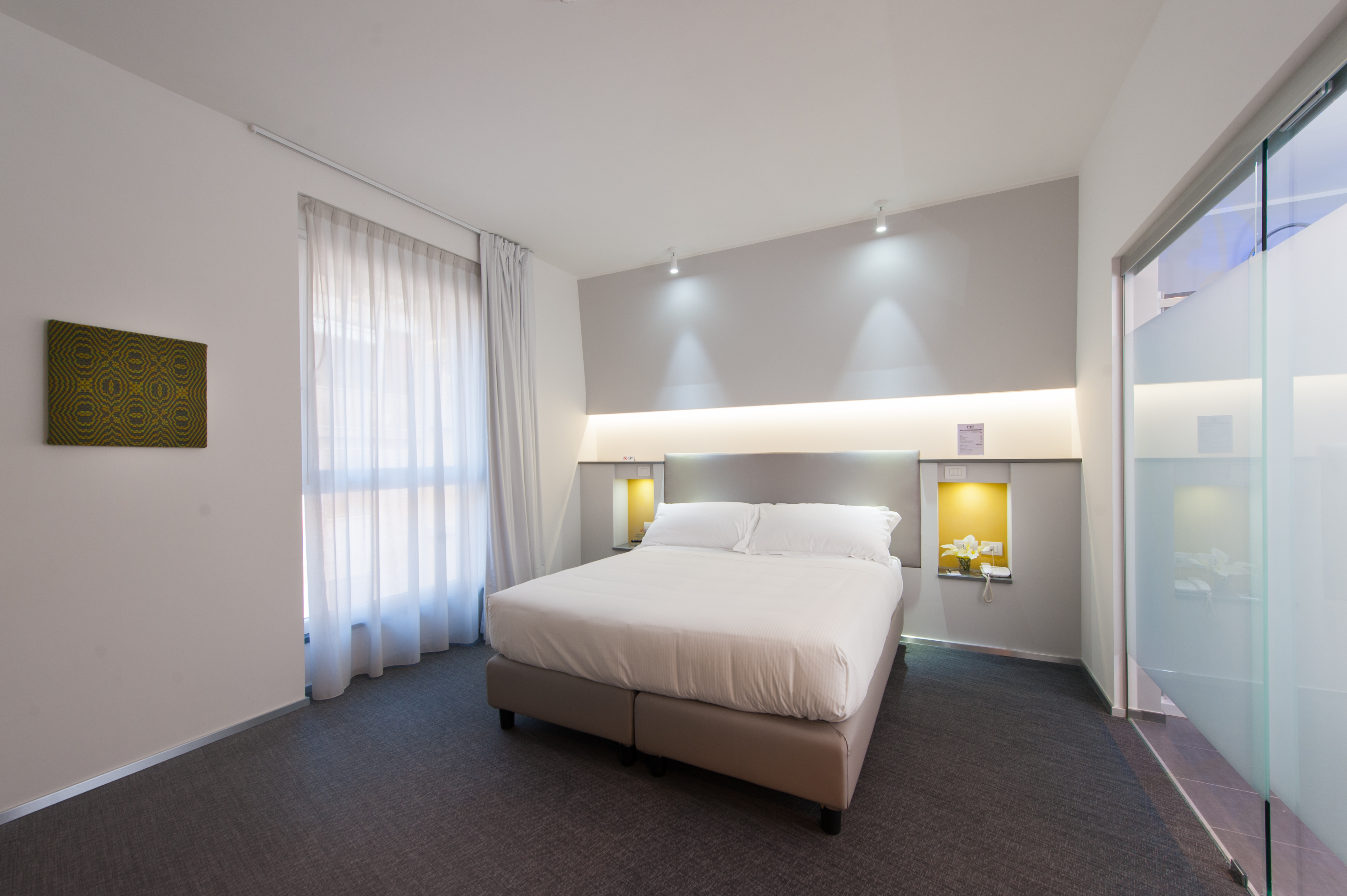Standard, Double or Twin Bed