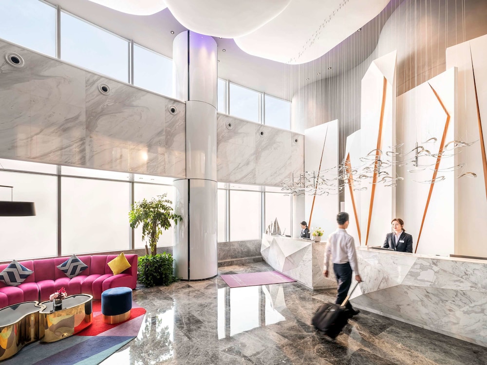 Mercure Hangzhou Qianjiang 6/67