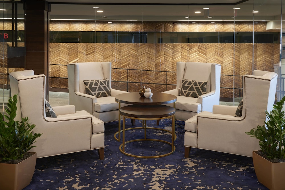 Kansas City Airport Marriott 50/64