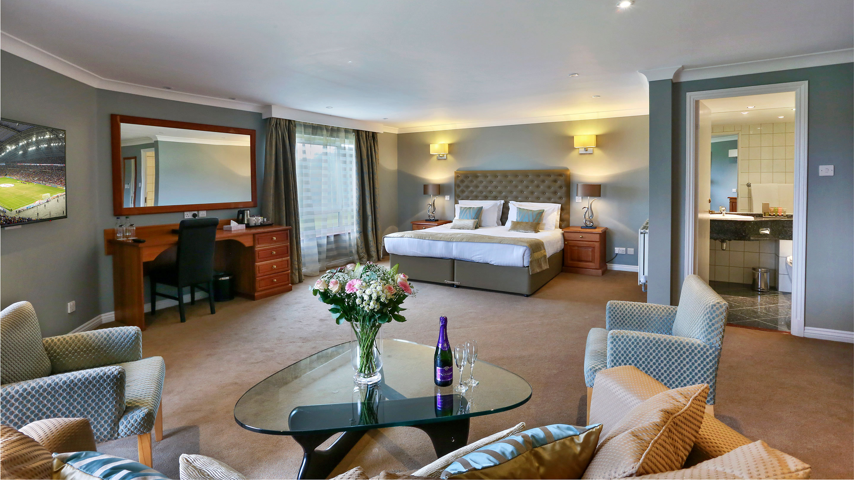 Stoke By Nayland Hotel 62/80