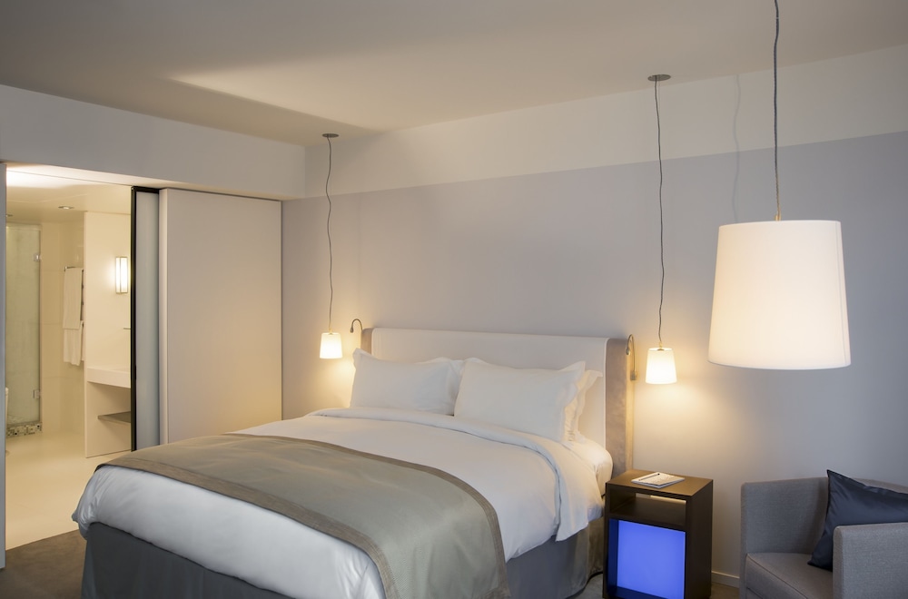 SOFITEL PARIS ARC DE TRIOMPHE 13/68