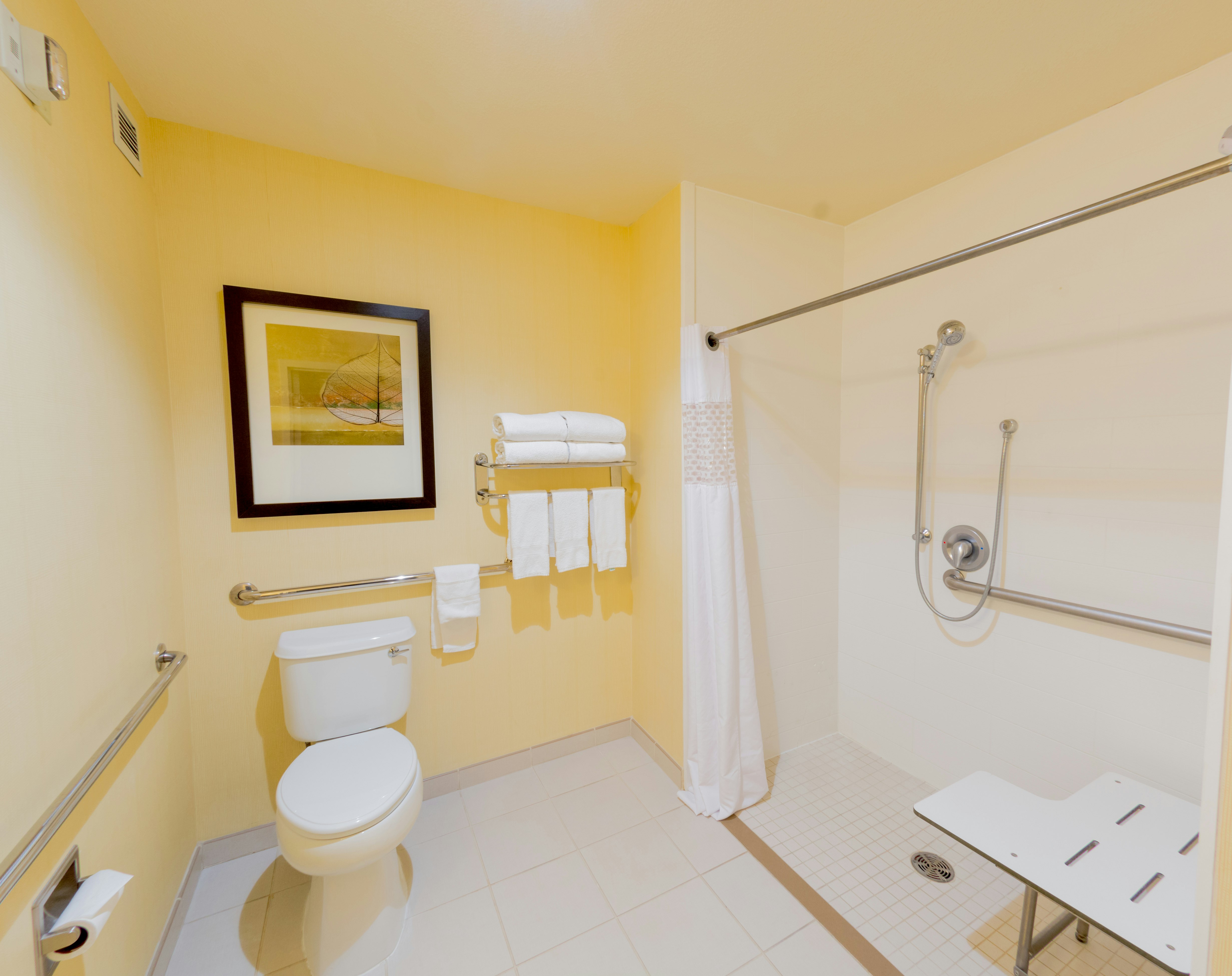 استوديو بسرير كينج لذوي الإعاقة، Hampton Inn Suites Riverside Corona East 6/7