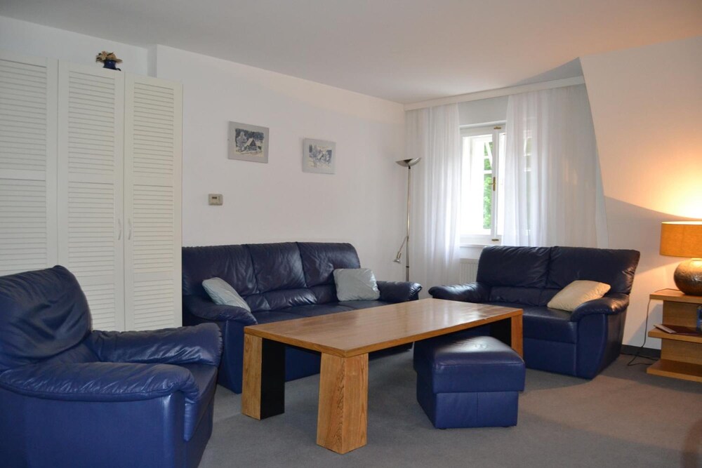 Apartments Holiday Pec 11/28