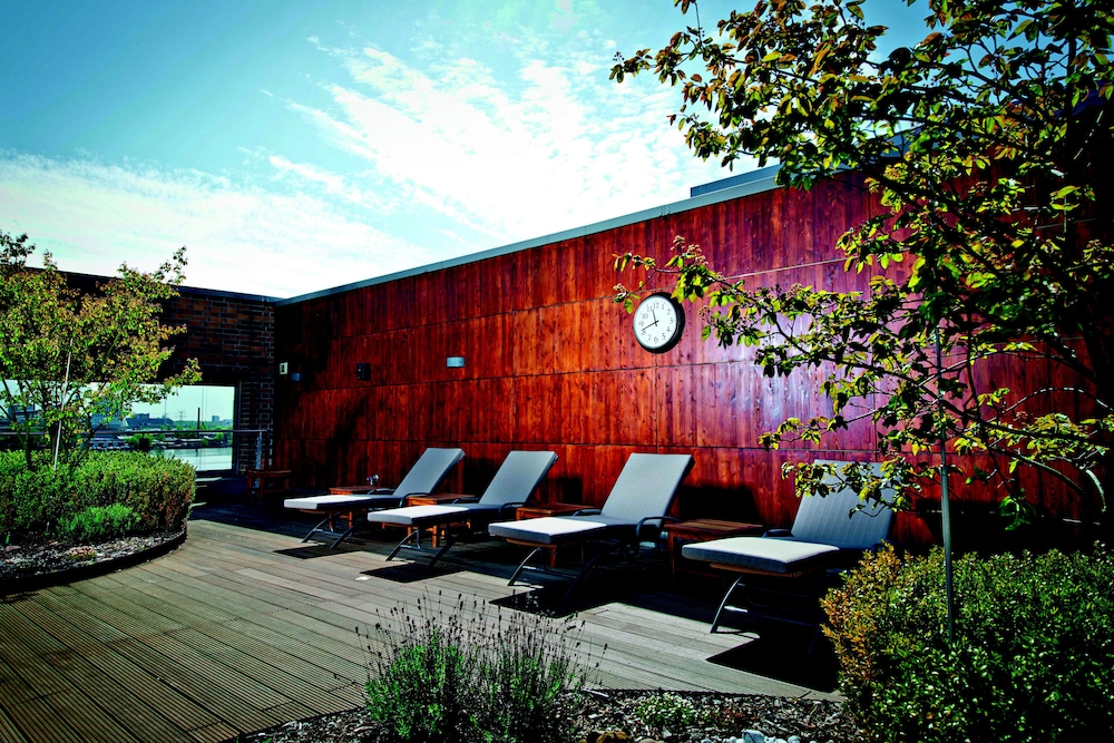 Centrovital Spa Sports Hotel 63/67