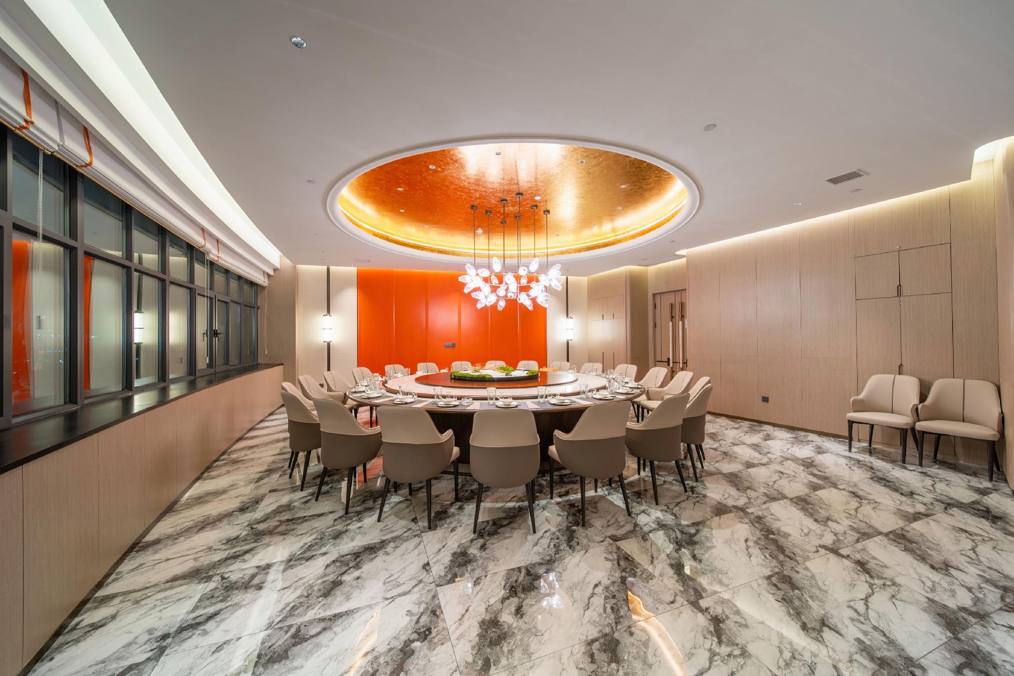 LUXEMON GEM HOTEL Altay 49/53