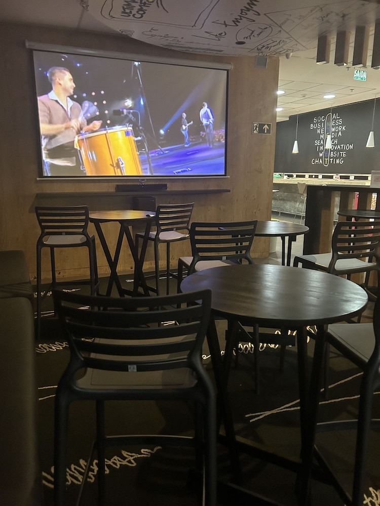 Ibis RJ Copacabana Posto 5 52/70