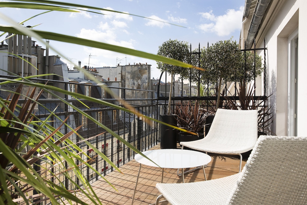Hotel Moliere 66/71