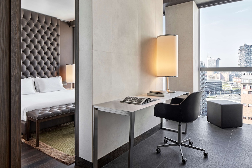 Hyatt Centric Milan Centrale 69/78