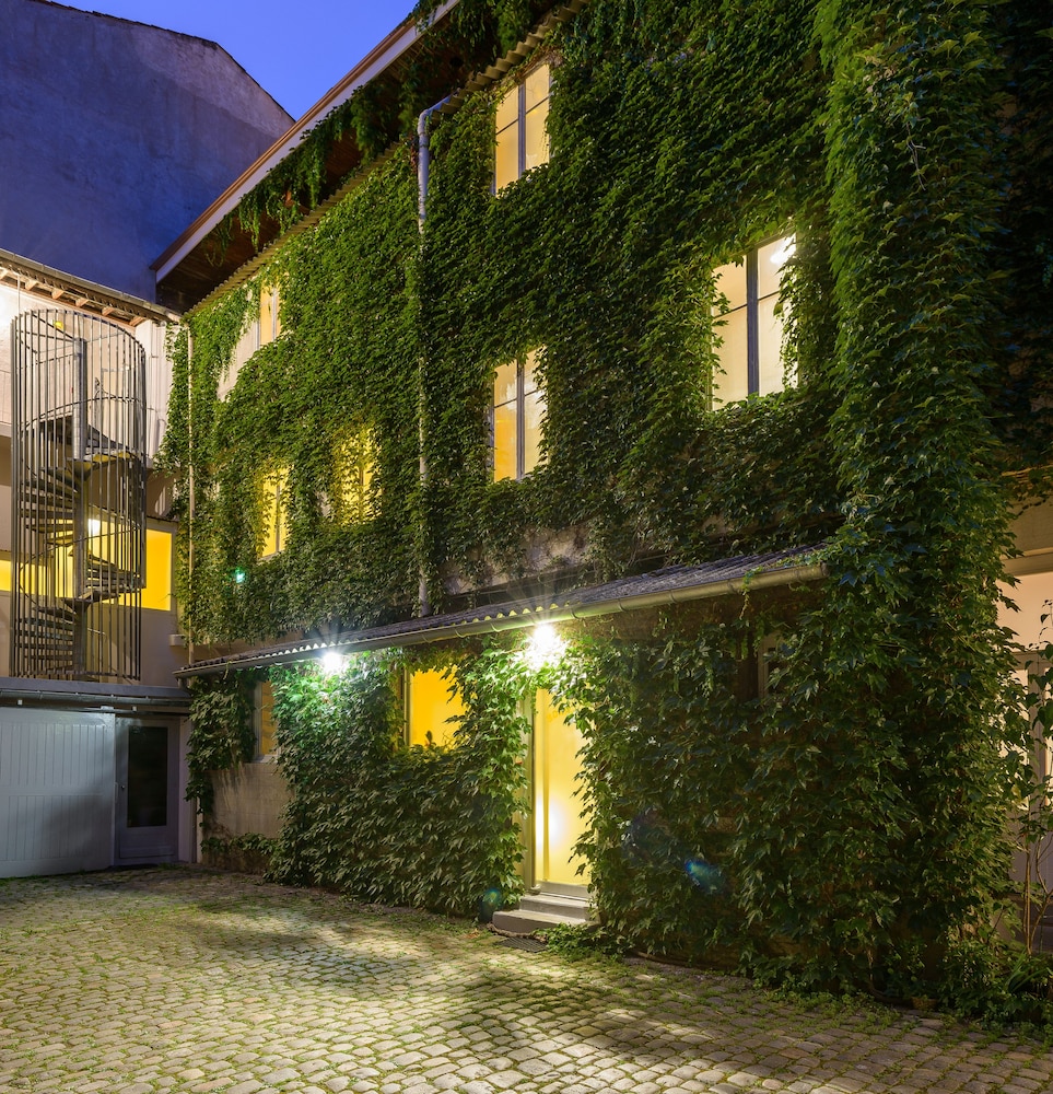 Hôtel Continental 30/32