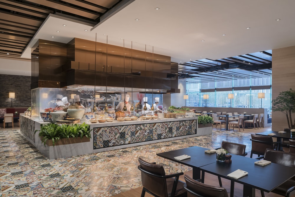 restaurant cafeteria