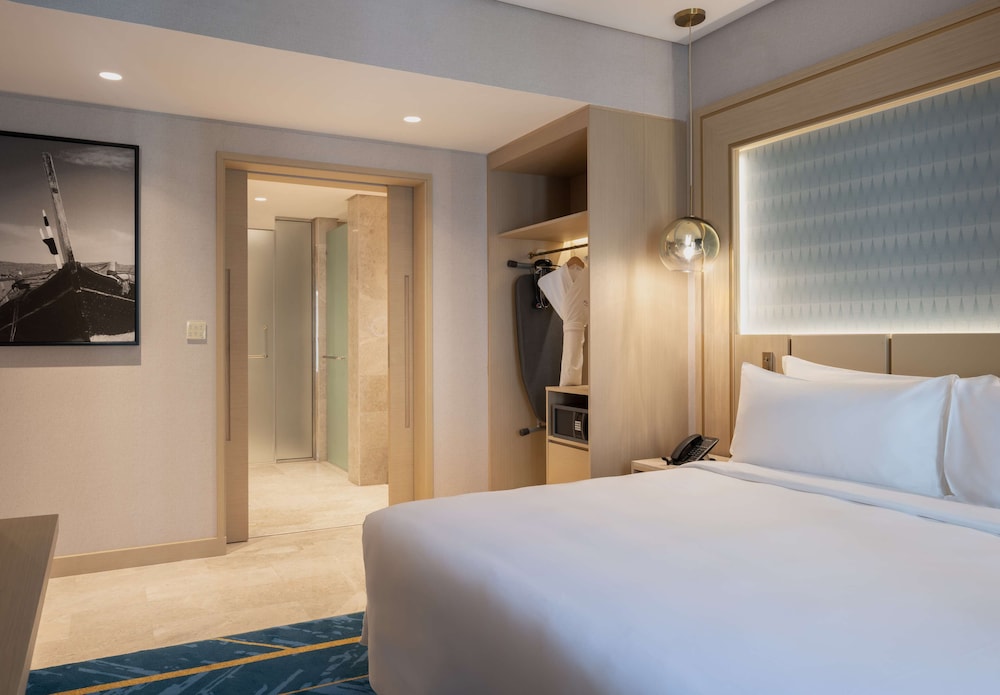 Maani Muscat Hotel & Suites 15/59