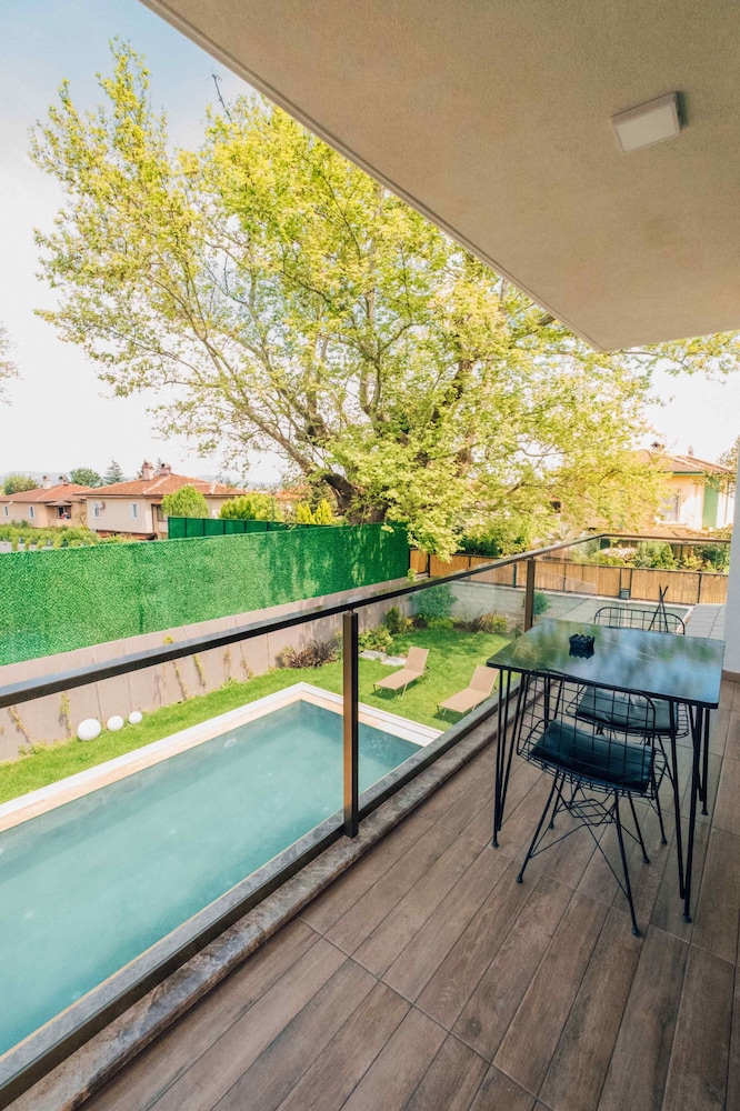 New Balturk Villas Sapanca 40/60