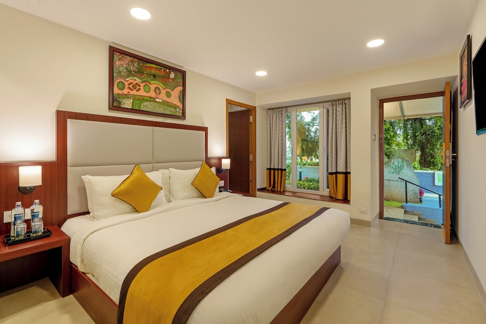 2 BEDROOMS, FAMILY SUITE, VALLEY VIEW