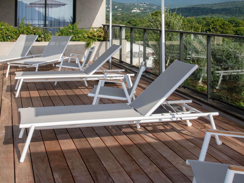 ibis Styles Porto Vecchio 23/50