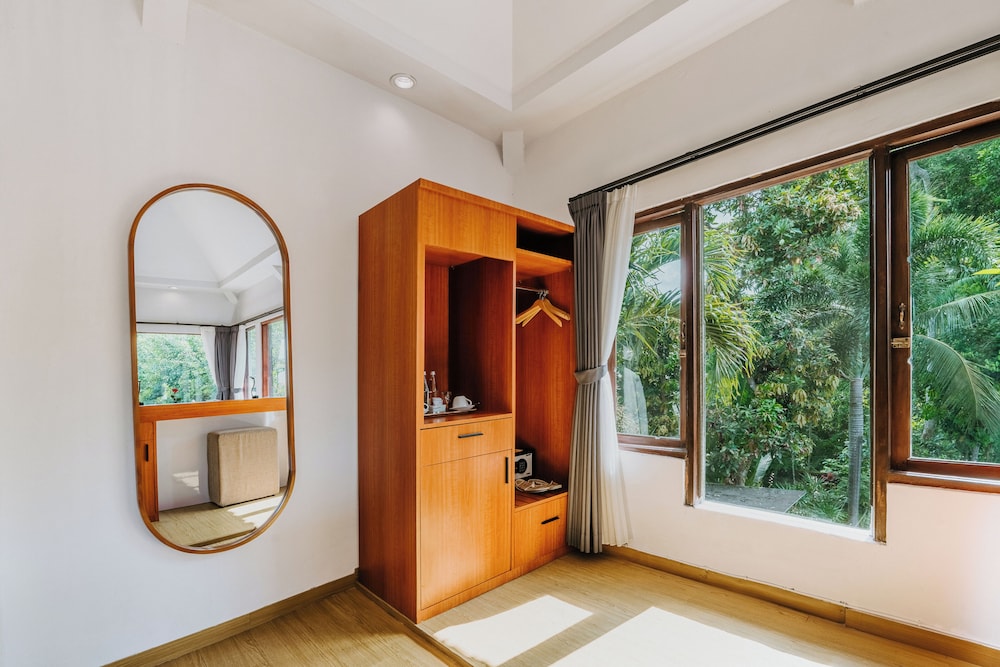 DEWANGGA BUNGALOW 71/71