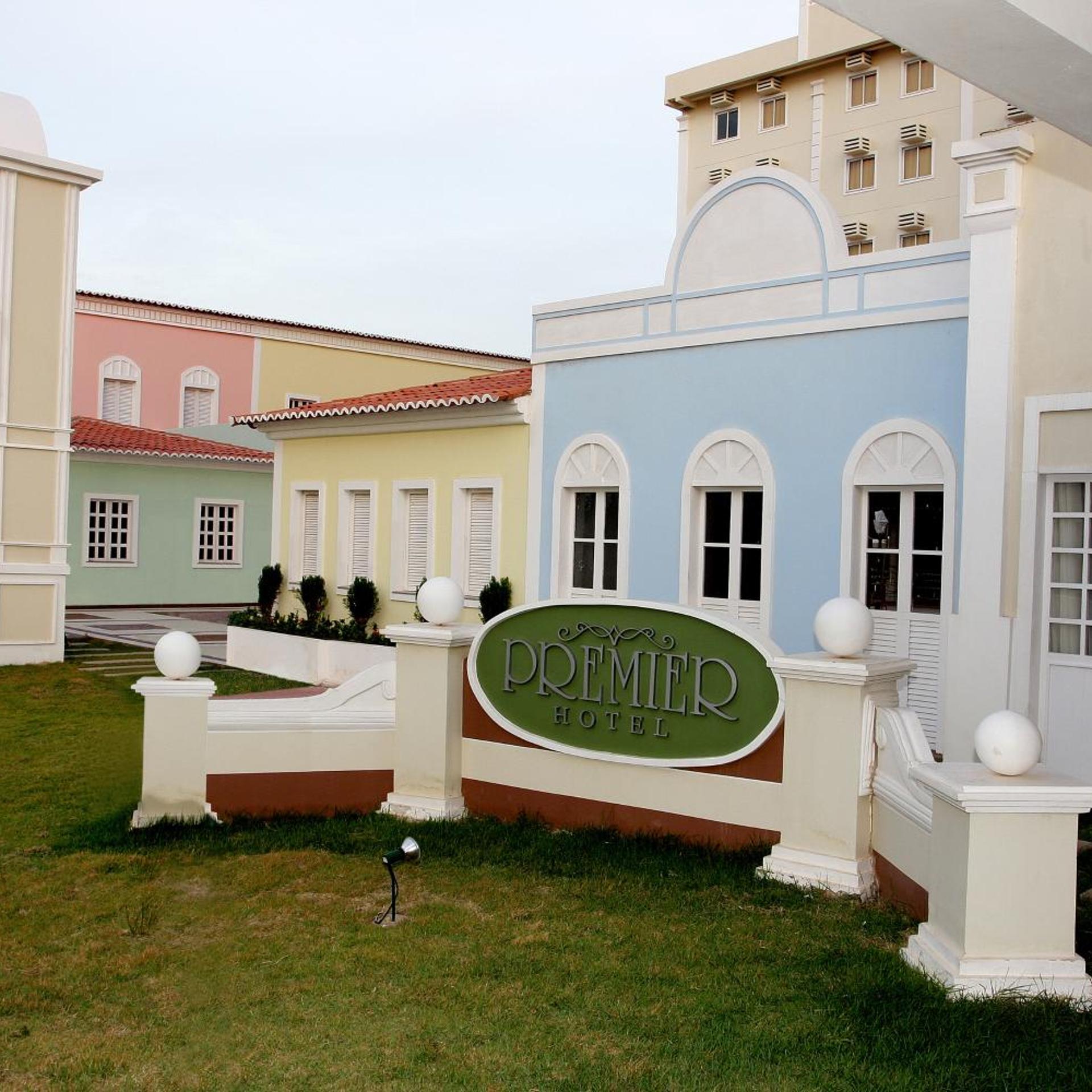 The Premier Hotel 28/29