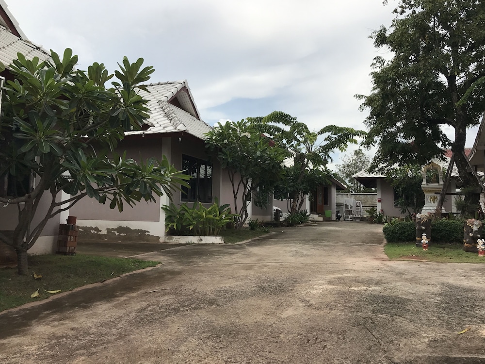 Baan Ruankaew Resort 5/18