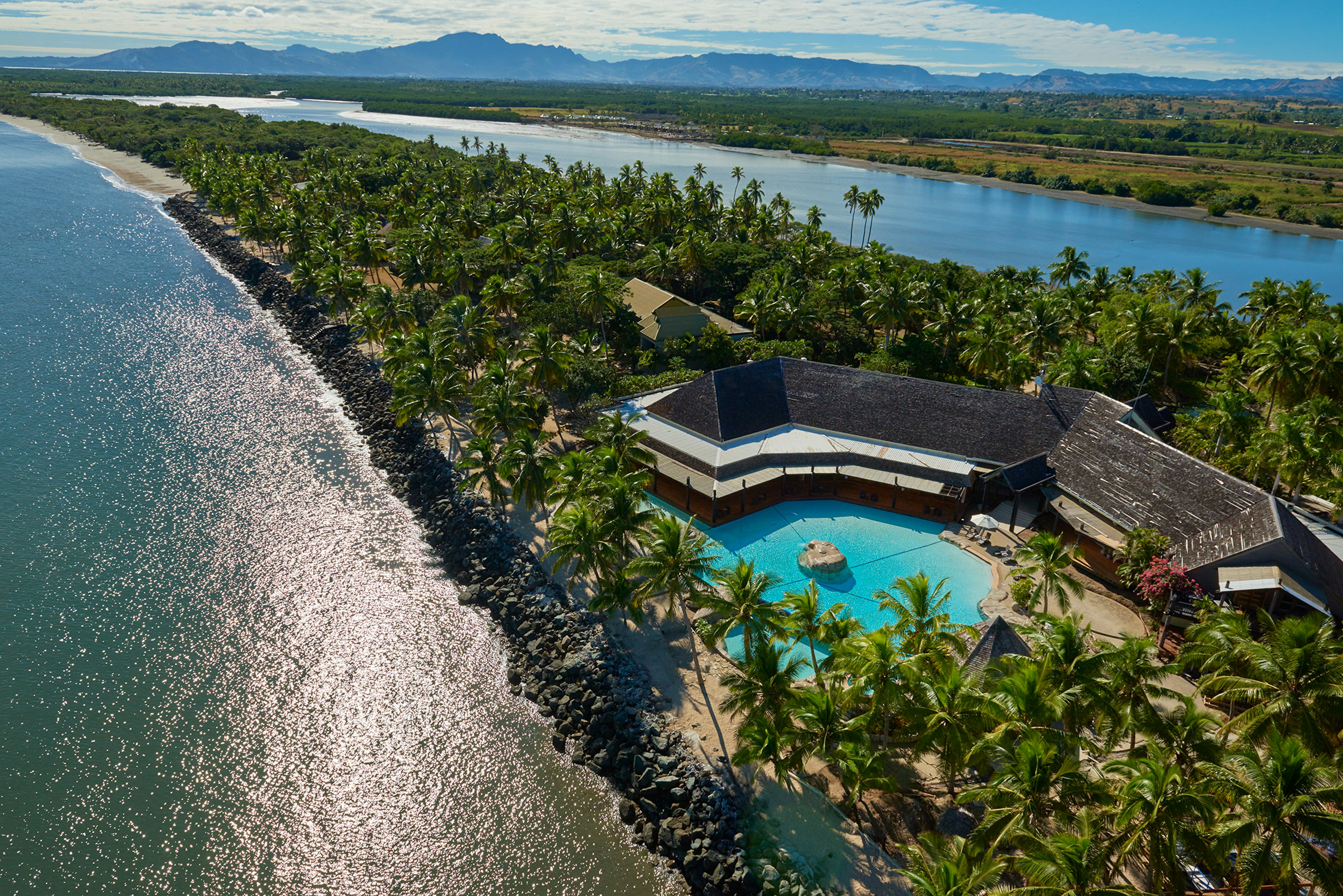 DoubleTree Resort by Hilton Hotel Fiji - Sonaisali Island 56/63