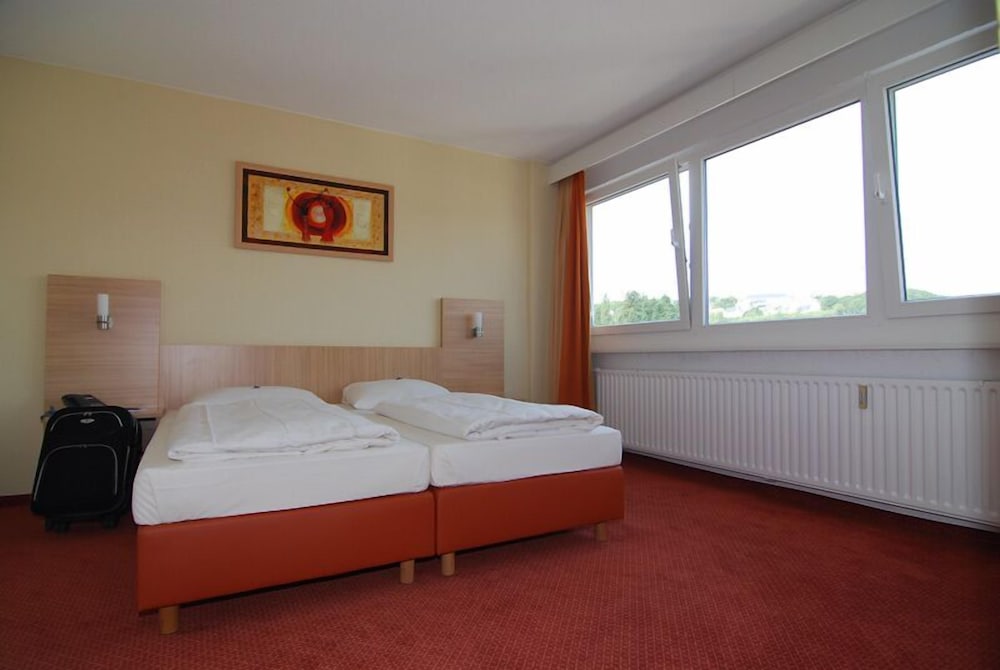 غرفة قياسية مفردة بسرير فردي