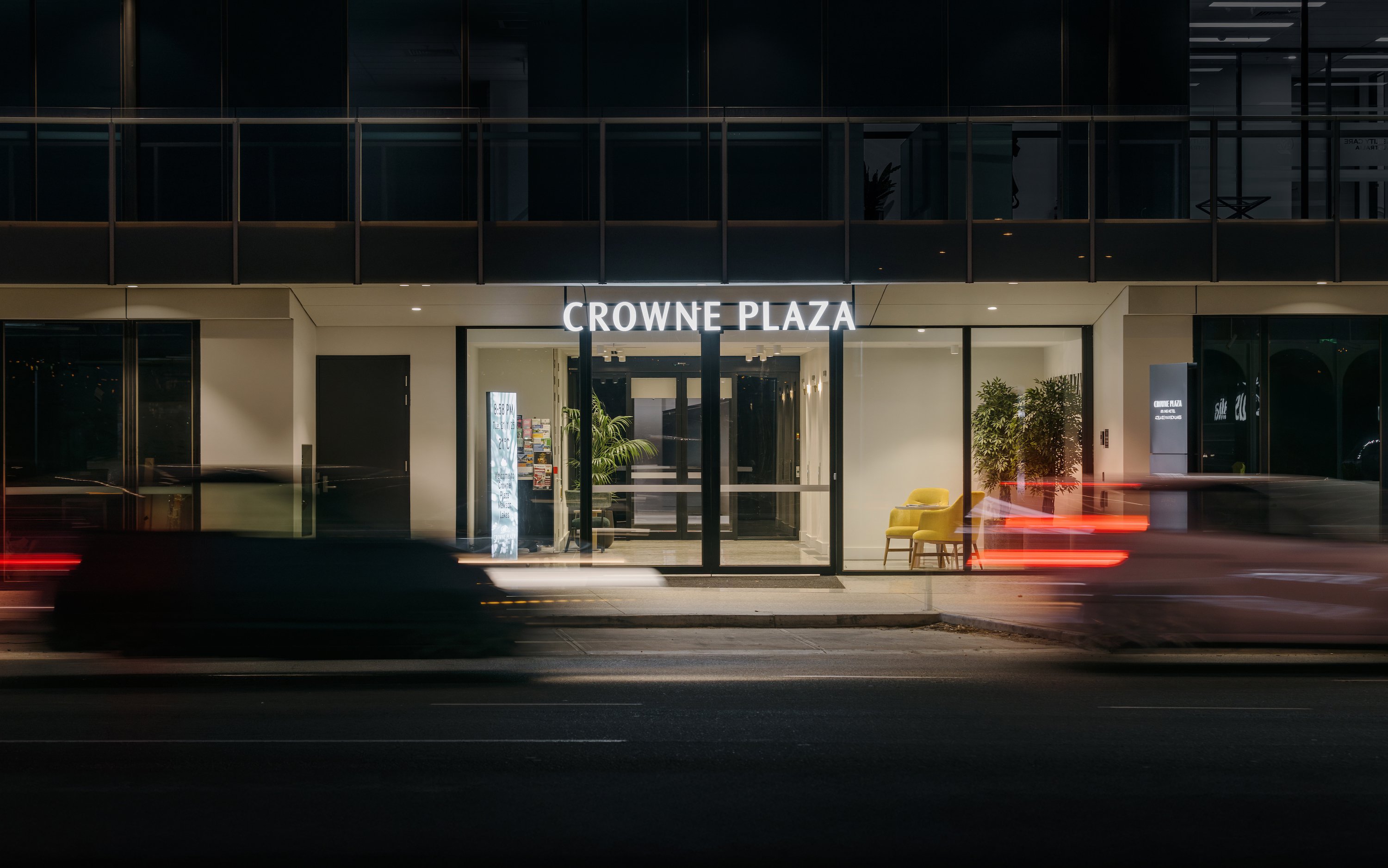 Crowne Plaza Adelaide Mawson Lakes 2/50