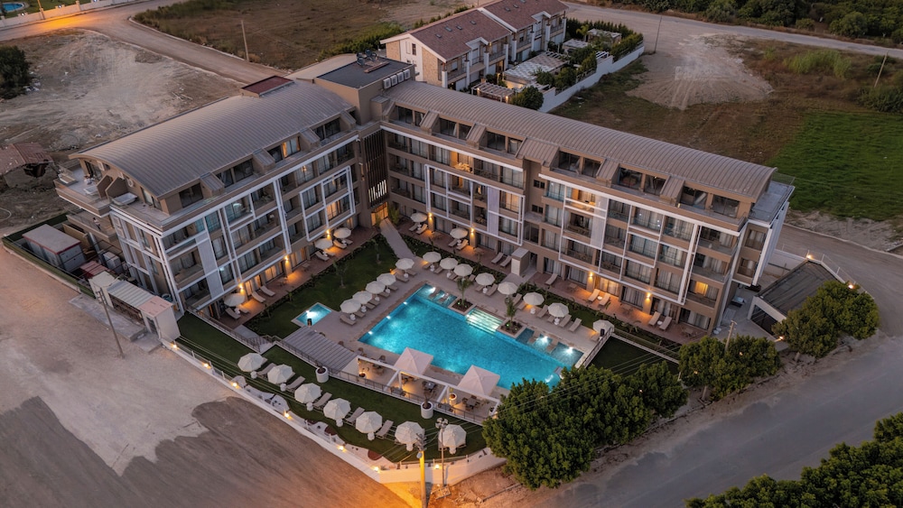Prive Side Suite & Spa hotel - Adults Only 16+ 2/50