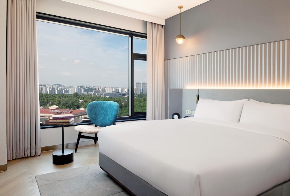 Mondrian Seoul Itaewon 32/78