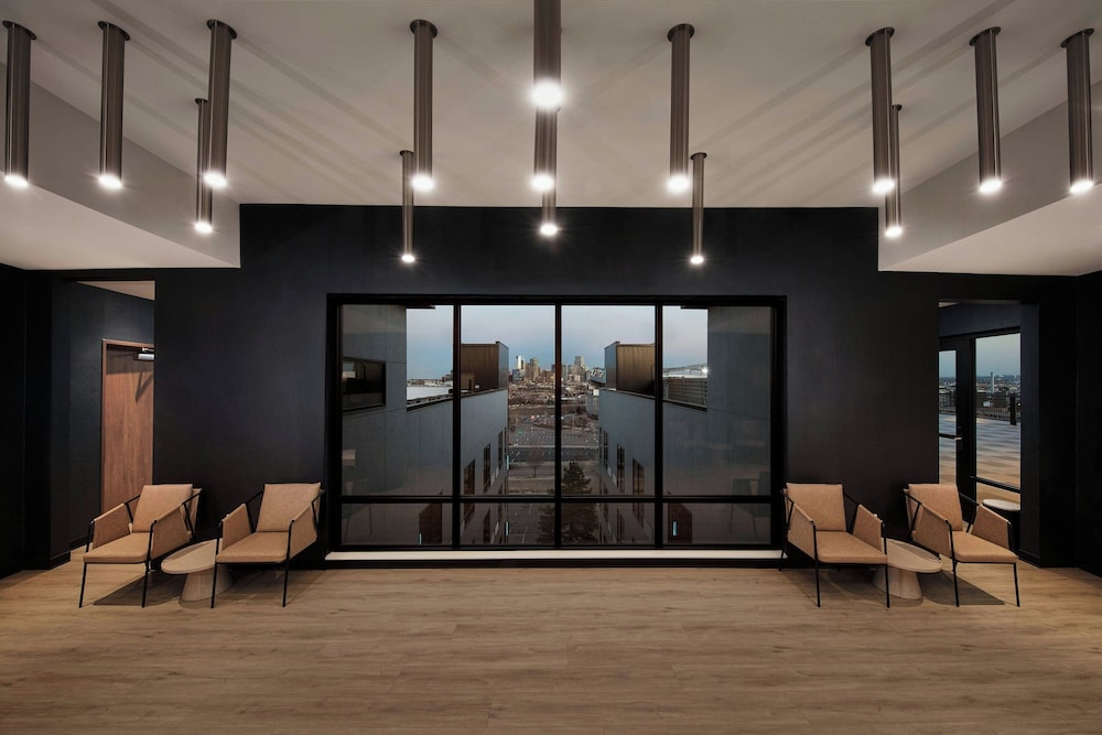 Courtyard by Marriott Denver Downtown West 19/41