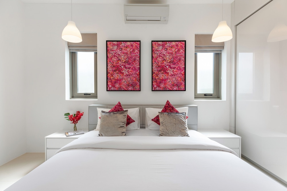 Villa White Orchid 28/50