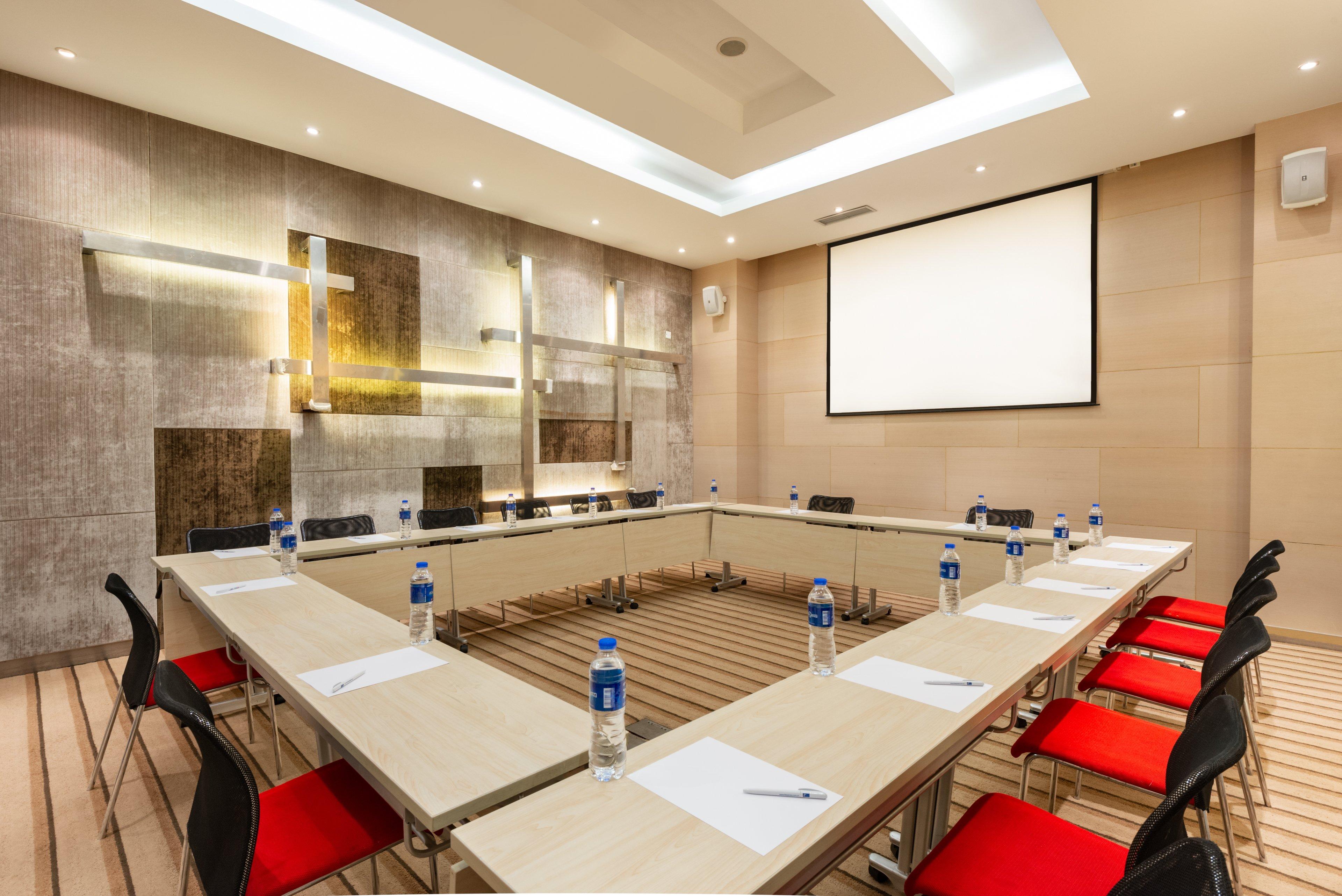 HOLIDAY INN EXPRESS SHANGHAI NEW HONGQIAO 22/30