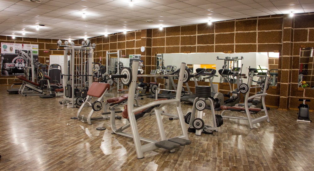 UNA Hotels Regina Bari 39/57