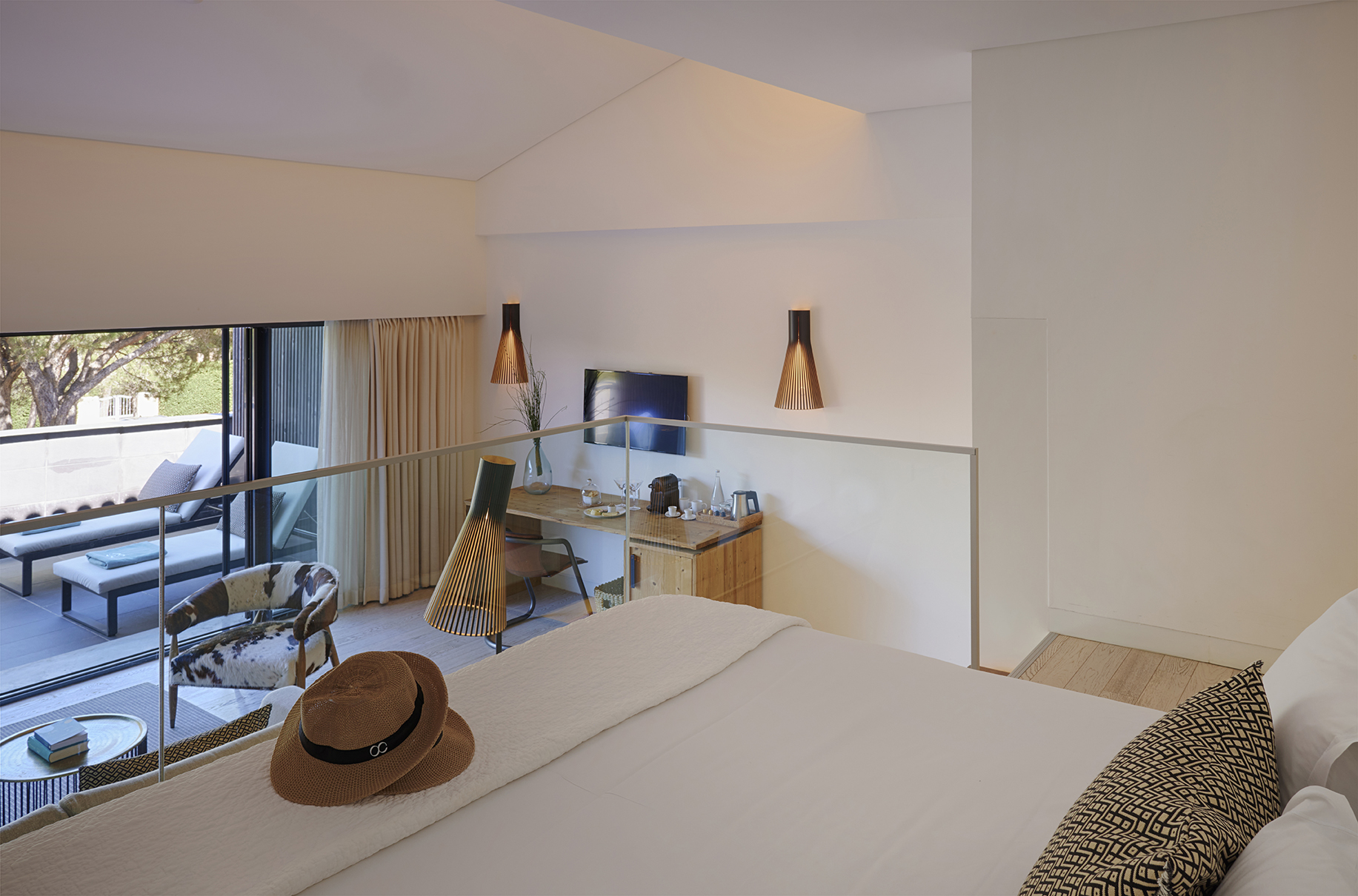 rooms