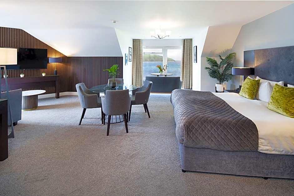 Cliff Hotel And Spa 6/17