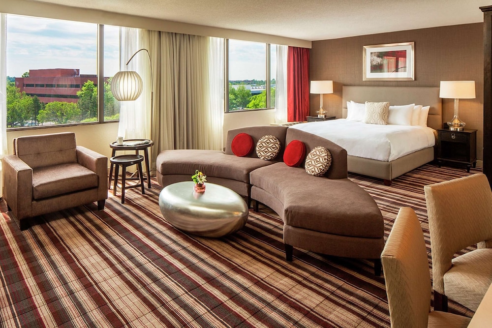 Doubletree By Hilton Hotel Largo-Washington Dc 37/57