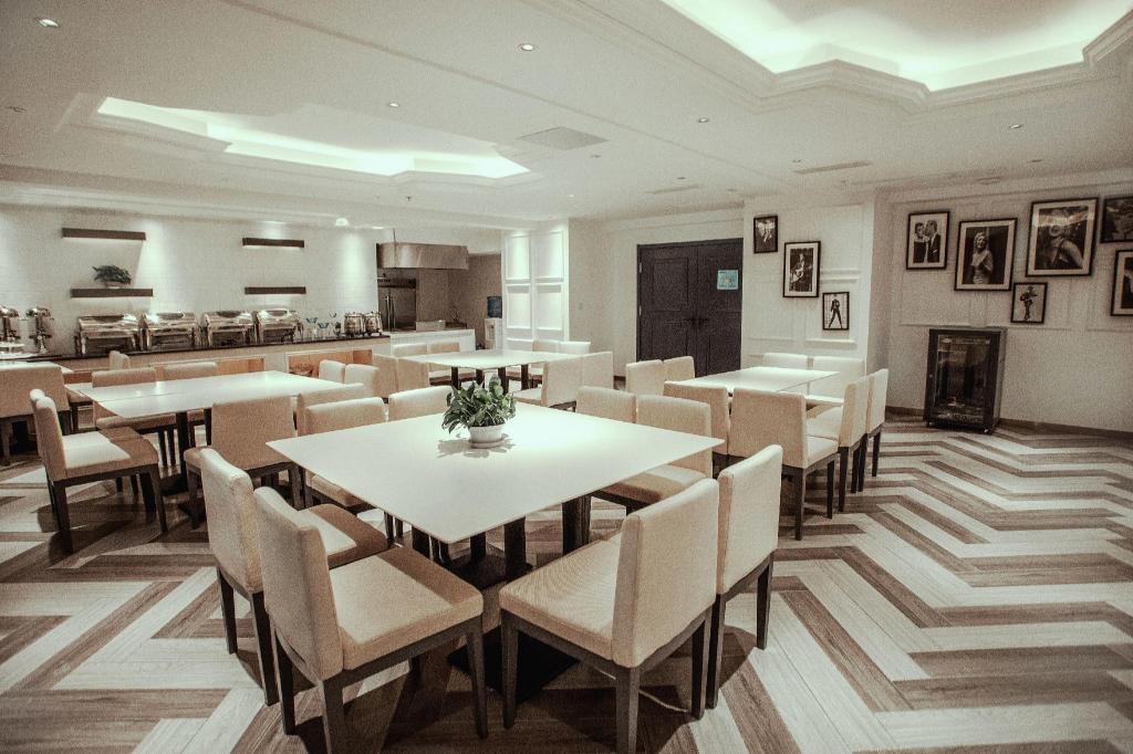 Lanou Hotel (Guizhou Guiyang Huaxi District Meide Government House Branch) 44/53