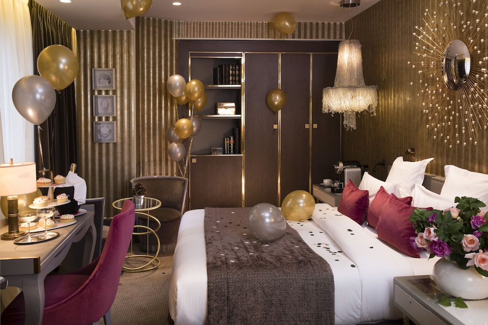 HOTEL BAUME 66/75