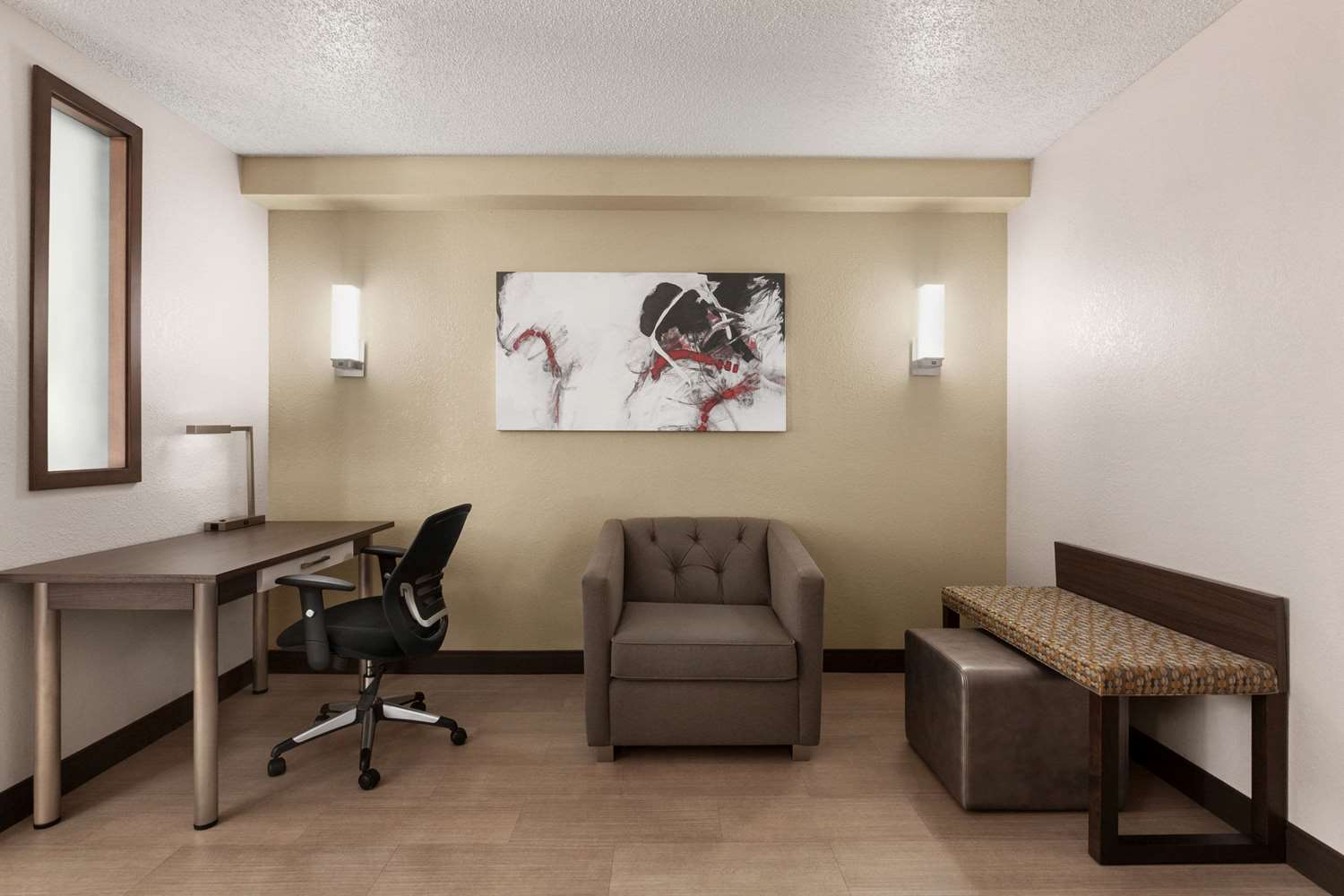 Ramada by Wyndham Suites Orlando Airport 30/56